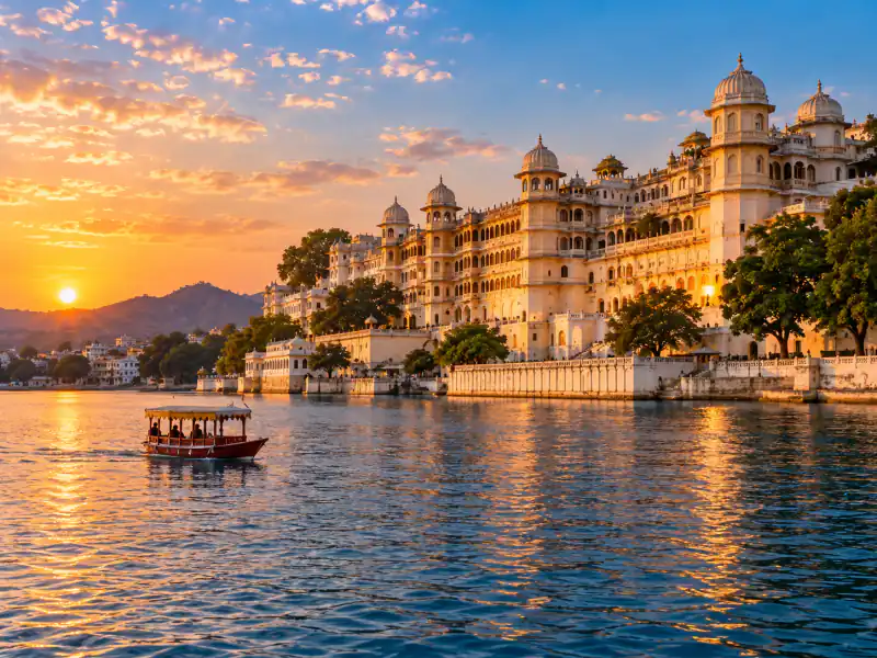 Udaipur Lakeside Moments